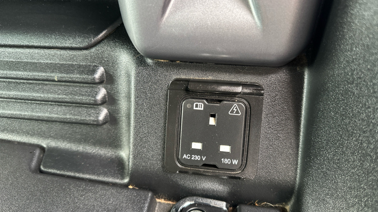 Land Rover Defender 2.0 D240 First Edition 110 5dr Auto Diesel Estate